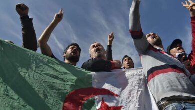 Photo of الإفراج عن 18 من شباب الحراك بأمر من رئيس الجمهورية