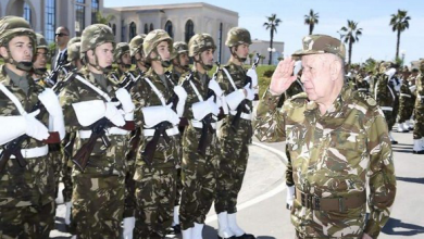 Photo of رئيس أركان الجيش الوطني الشعبي في زيارة عمل إلى قيادة القوات البحرية والقاعدة البحرية الجزائر.